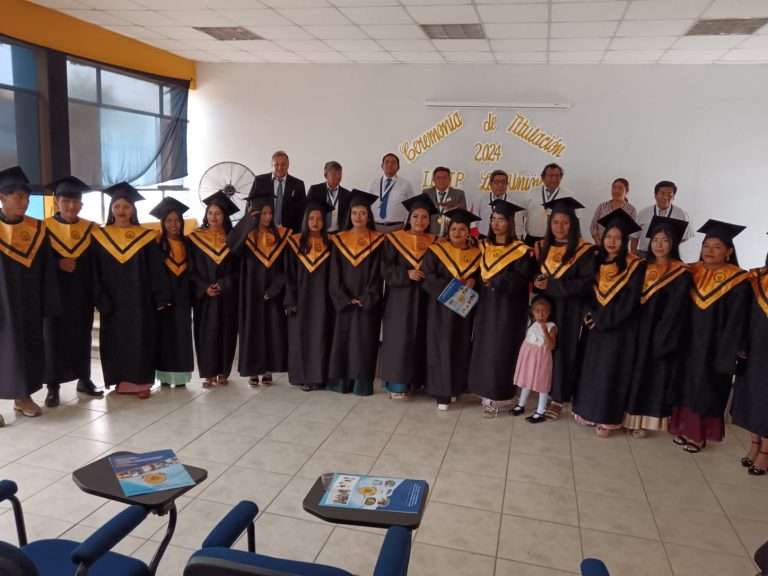 Ceremonia de graduación IESTP LA UNION 2024